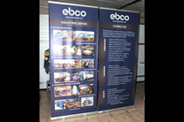 Economy retractable banners